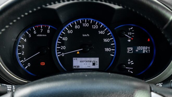 2012 Nissan Elgrand Highway Star, Reverse camera 7 seater image 311104