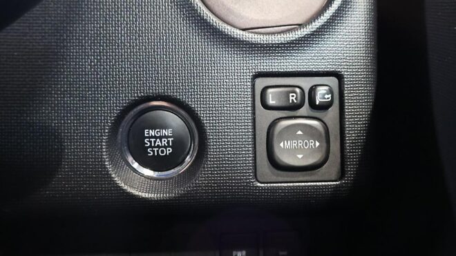 2012 Toyota Spade F Model, Low KMs, Push Start image 317352