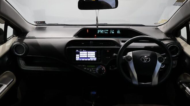 2012 Toyota Aqua G Model, Push Start, Reverse Camera image 315394