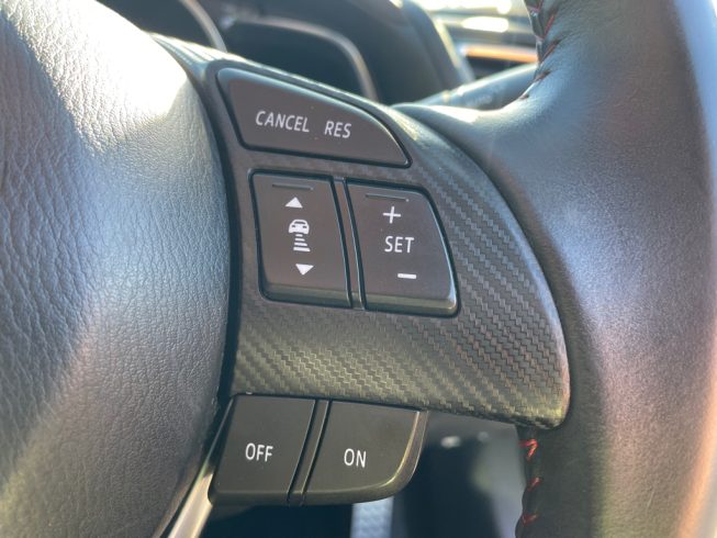 2014 Mazda Axela Sports 20S Touring image 286226