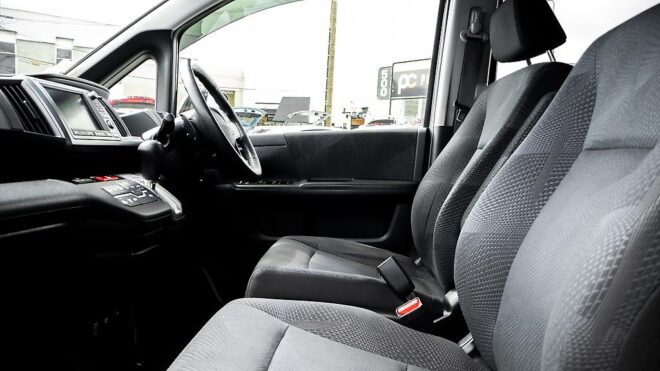 2012 Honda Step Wagon Spada Z HDD Navi Edition 8 Seater image 311128