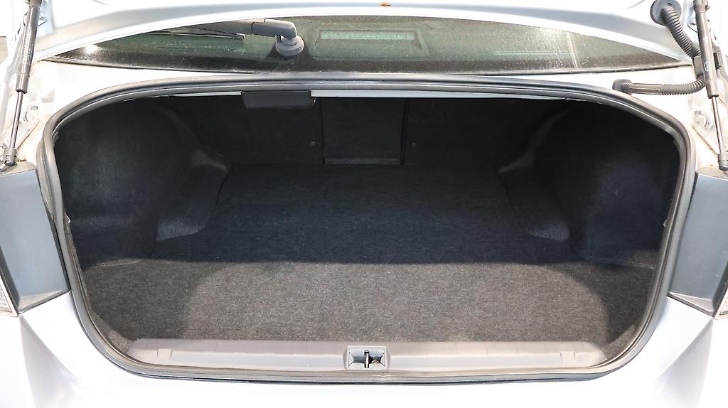 2012 Subaru Legacy B4 2.5i Eyesight S-Package AWD image 321288