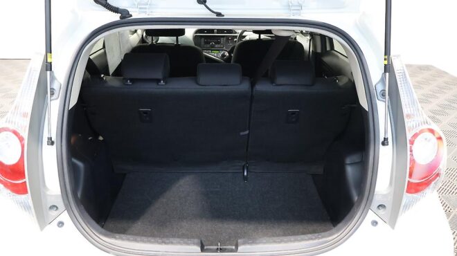 2013 Toyota Aqua S Model/ Push Start image 314173