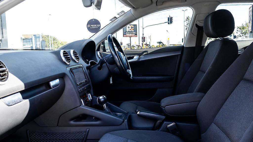 2012 Audi A3 Sportback 1.4TFSI S tronic Tinted Windows image 323565