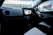 2014 Toyota Vitz U Spec, I stop image 284643