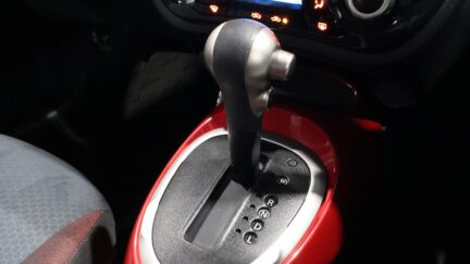 2014 Nissan Juke 15RX – Reverse Camera image 321320