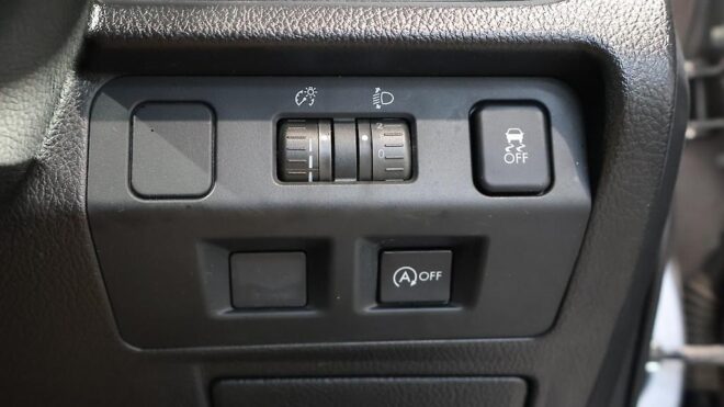 2012 Subaru Impreza Sport 1.6i-L image 305805