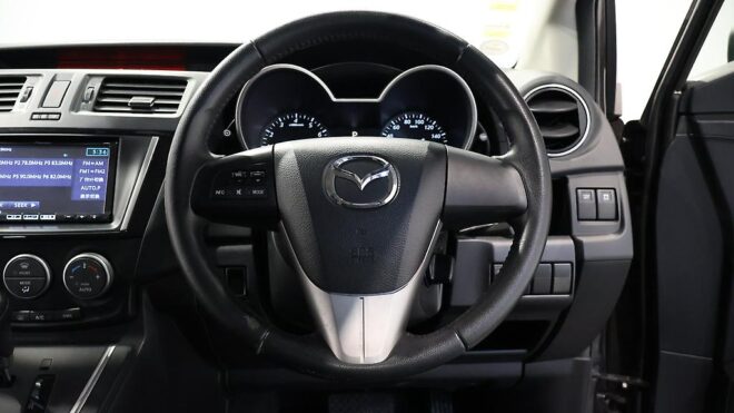 2016 Mazda Premacy 20S Skyactiv/ Reverse Camera/ Electric Slide Door image 310441