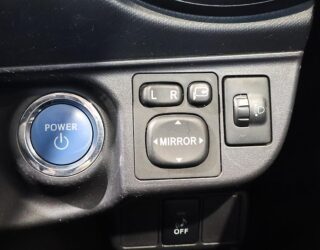 2012 Toyota Aqua S Model/ Low Kms / Push Button Start image 314526