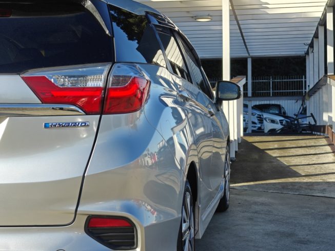 2015 Honda Shuttle Hybrid Low KMS image 290222