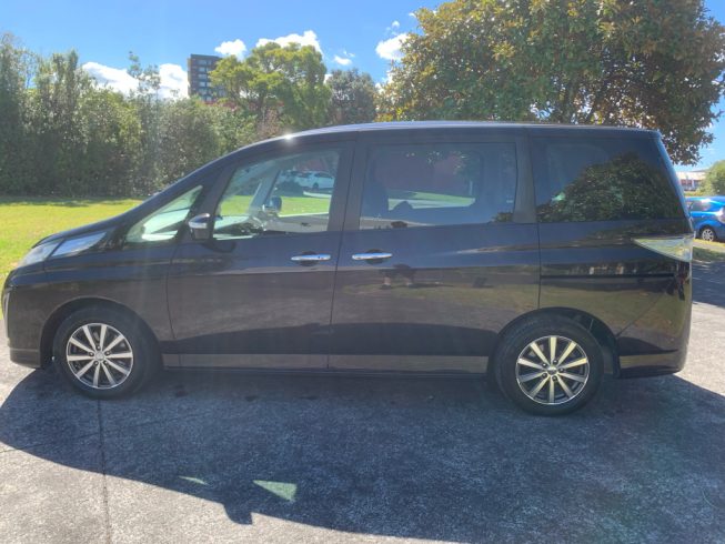 2010 Mazda Biante i-Stop Smart Edition image 284892