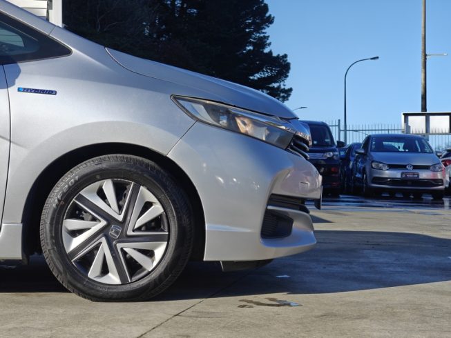 2015 Honda Shuttle Hybrid Low KMS image 290219