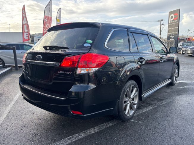 2014 Subaru Legacy Touring Wagon 2.5i B Sport G Package 4WD image 286369