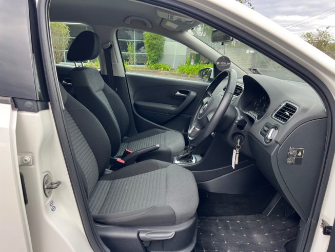 2013 Volkswagen Polo TSI Comfortline Blue Motion image 283826