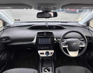 2017 Toyota Prius S Safety Plus image 310503