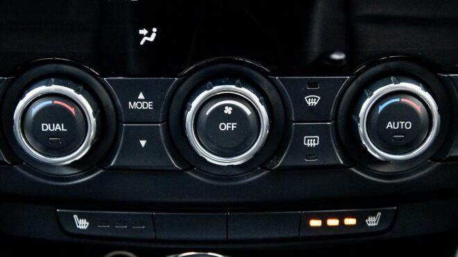 2013 Mazda Atenza 25S L Pkg Wagon – Leather Interior image 305461