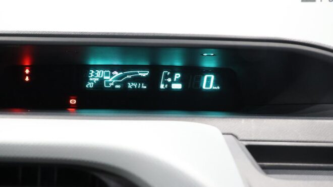 2013 Toyota Aqua S Model/ Push Start image 314179