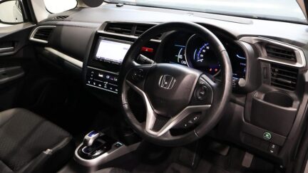 2014 Honda Fit Hybrid L-Package image 317977