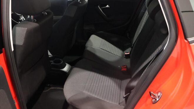 2013 Volkswagen Polo TSI Comfortline Blue Motion image 317956