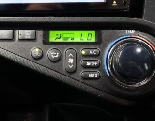 2012 Toyota Aqua G Model/ Push Start/ Reverse Camera/ Steering Wheel Controls image 318029