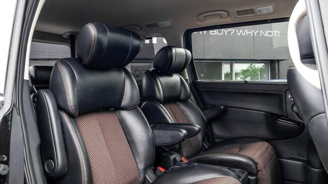 2012 Nissan Elgrand Highway Star, Reverse camera 7 seater image 311100