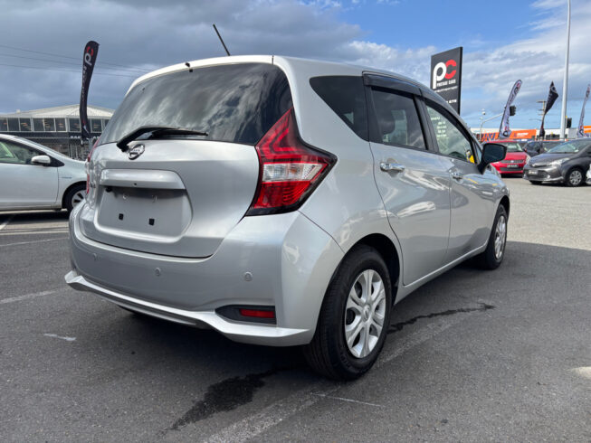 2019 Nissan Note X Model image 307452