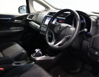 2013 Honda Fit Hybrid F-Package **Low KMS** image 305855
