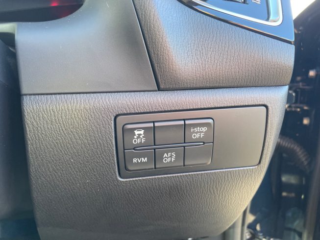 2014 Mazda Axela Sports 20S Touring image 286227