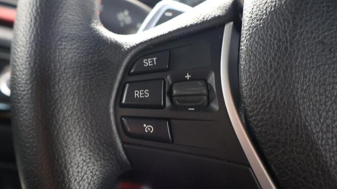 2012 Bmw 320i Sports/ Leather/ Cruise Control image 311617