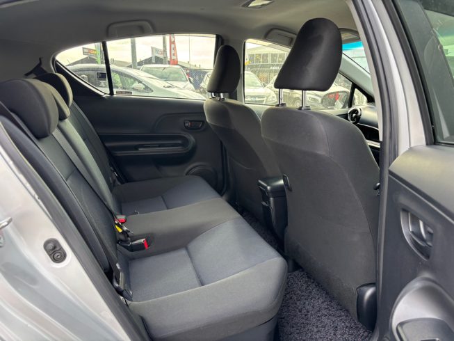 2015 Toyota Aqua image 276683