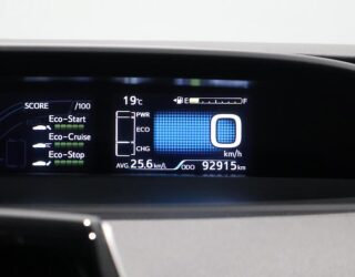 2017 Toyota Prius E Model/ Steering Wheel Controls/ Push Start image 304490