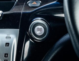 2012 Nissan Elgrand Highway Star, Reverse camera 7 seater image 311105