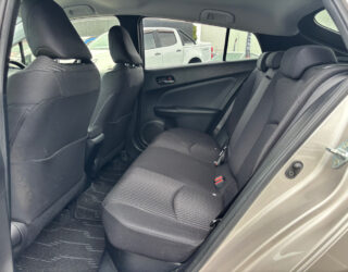 2017 Toyota Prius S Safety Plus image 310500