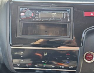 2014 Honda Fit Hybrid F-Package image 298085