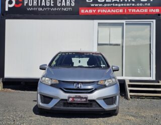 2014 Honda Fit Hybrid F-Package image 298075
