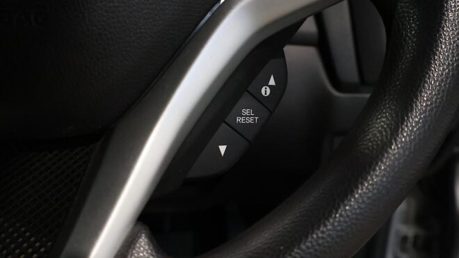 2013 Honda Fit Hybrid F-Package **Low KMS** image 305862