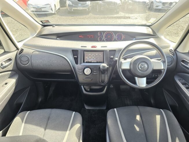 2010 Mazda Biante i-Stop Smart Edition image 298457