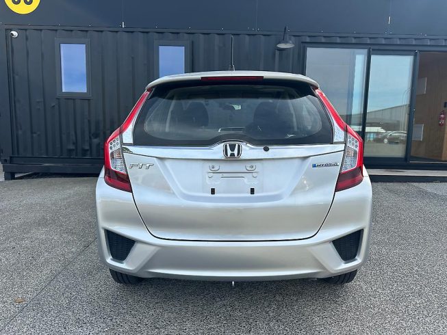 2014 Honda Fit Hybrid F-Package image 284464