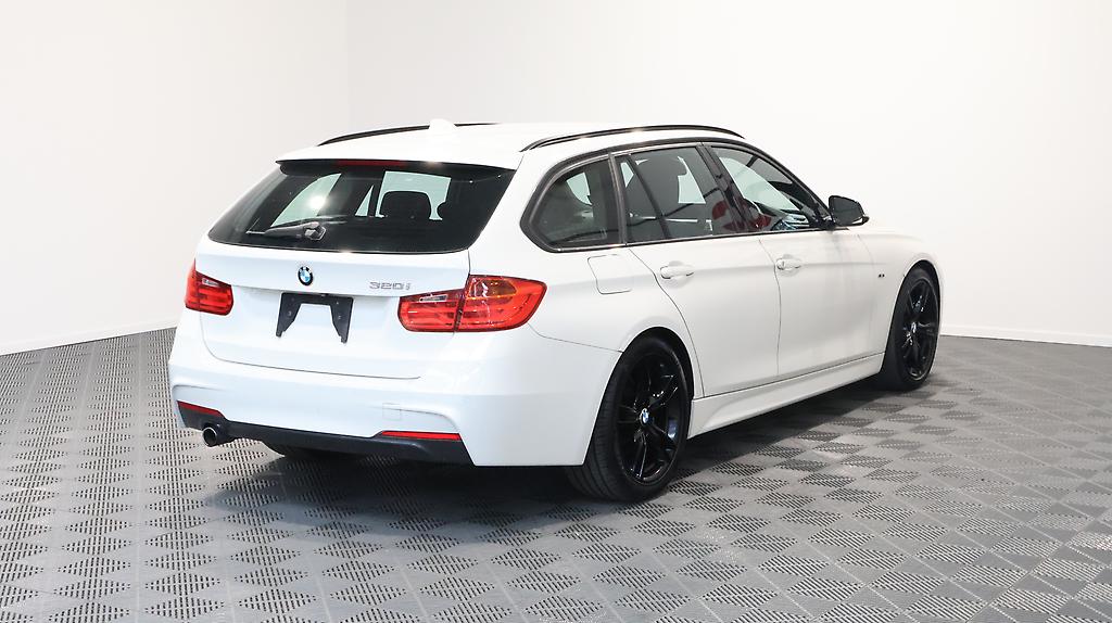 2013 Bmw 320i Touring M Sport image 316196