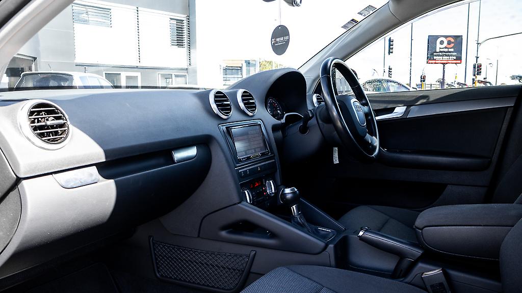 2012 Audi A3 Sportback 1.4TFSI S tronic Tinted Windows image 323564