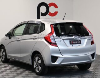 2013 Honda Fit Hybrid F-Package **Low KMS** image 305846