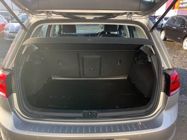 2013 Volkswagen Golf TSI Highline Blue Motion 1.4L image 285968