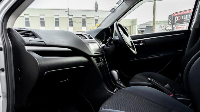 2016 Suzuki Swift XL Low KMS image 309014