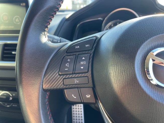 2014 Mazda Axela Sports 20S Touring image 286225