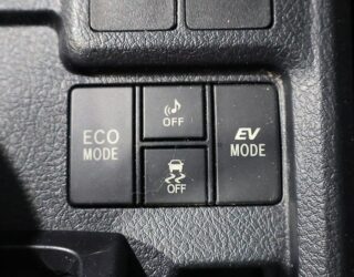 2013 Toyota Corolla Fielder Hybrid G Model, Push Start image 310132