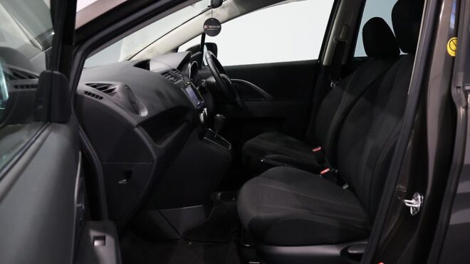 2016 Mazda Premacy 20S Skyactiv/ Reverse Camera/ Electric Slide Door image 310435