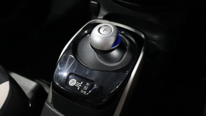 2018 Nissan Note e-Power X Model, Apple Car Play, 360 Camera, pre collision assist image 308741