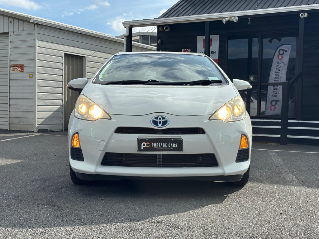 2012 Toyota Aqua S Model, Push Start, Reverse Camera image 308913