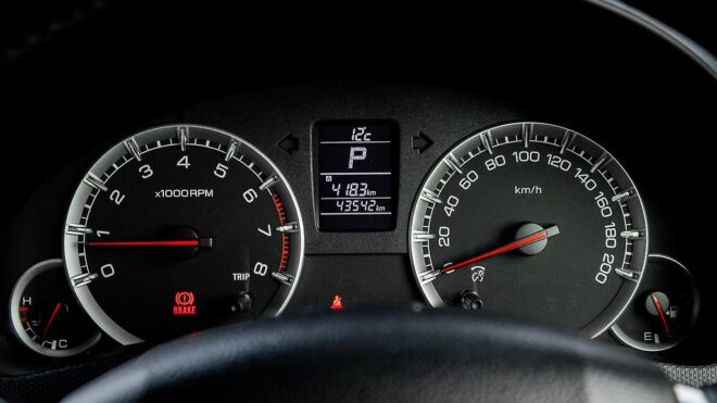 2016 Suzuki Swift XL Low KMS image 309013