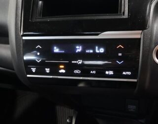 2014 Honda Fit Hybrid F-Package image 317831